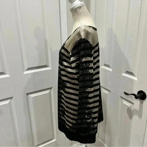 Isabel Gorgeous long lace Striped gold & black blouse shirt tunic w beading - Picture 3 of 8